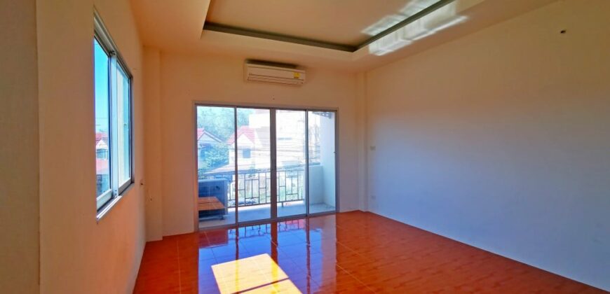 Commercial building For Sale or rent in East Pattaya