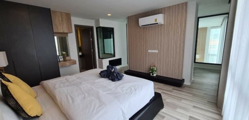 2 Bedrooms Duplex condominium for Rent in East Pattaya