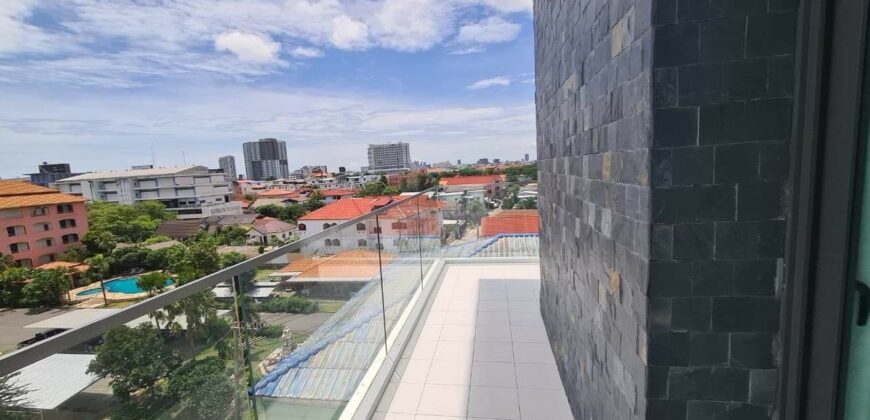 2 Bedrooms Duplex condominium for Rent in East Pattaya