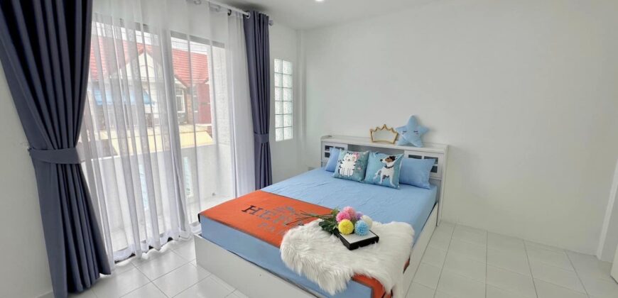 Minimal Townhome for Sale at East Pattaya