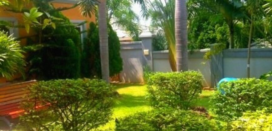 Pool Villa with 3 Bedrooms For Sale Or Rent at Siam Royal View