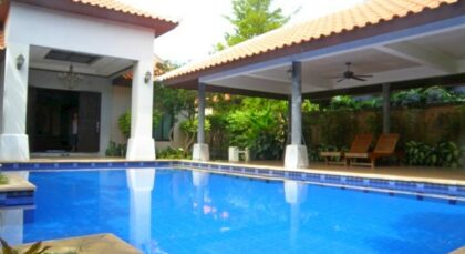 Private Pool Villa For Rent in East Pattaya