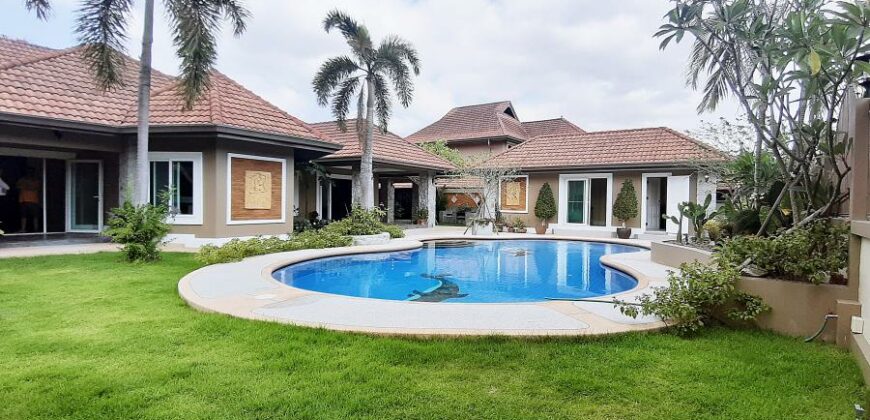 5 Bedroom House For Sale With Private Pool In East Pattaya