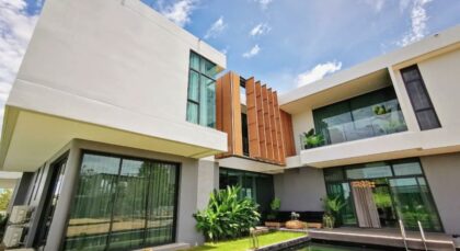 Luxury Villa For Sale Inthe Prospect , East Pattaya