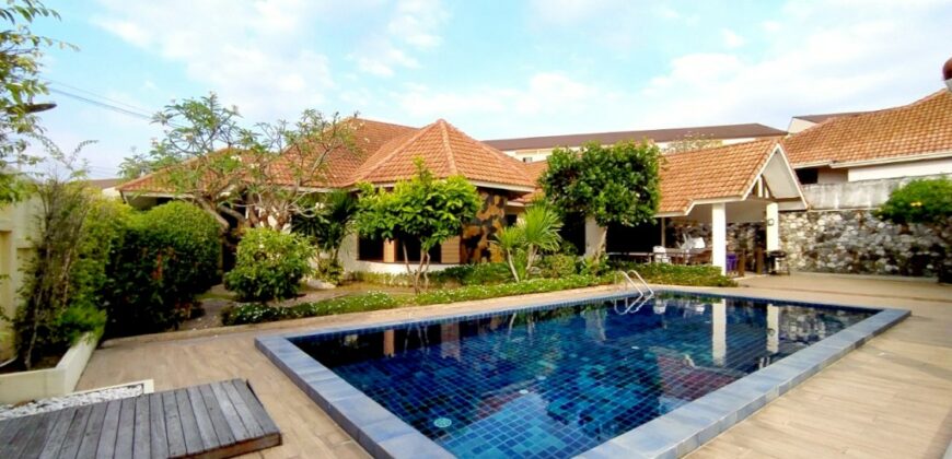 Pool Villa For Rent in East Pattaya