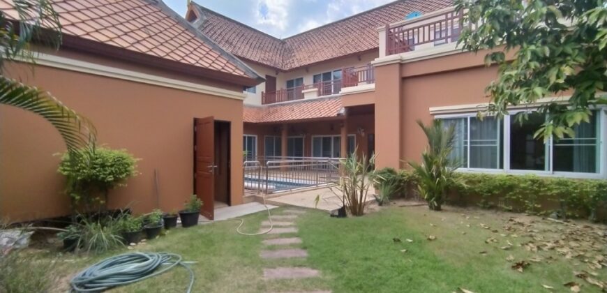 Private Pool Villa For Rent Near Regent School Pattaya