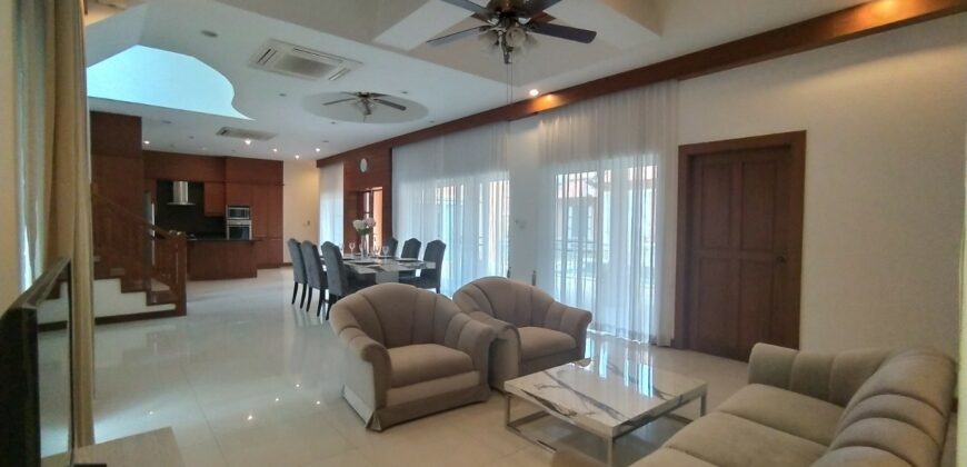 Private Pool Villa For Rent Near Regent School Pattaya