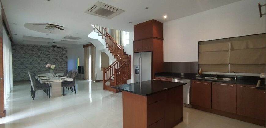 Private Pool Villa For Rent Near Regent School Pattaya