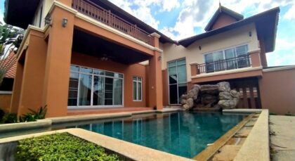 Pool Villa For Rent at Grand Regent School Pattaya