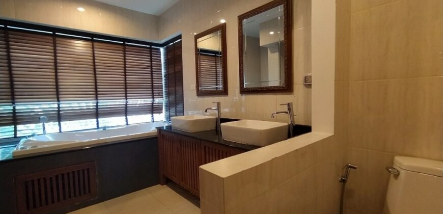 Pool Villa For Rent at Grand Regent School Pattaya