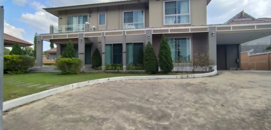 4 Bedroom House For Rent at Grand Regent Residence Pattaya