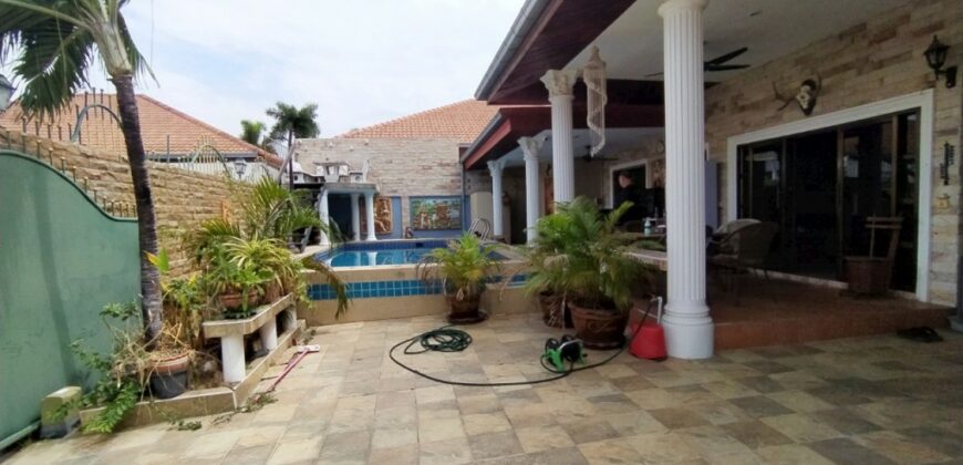 House for sale Eakmongkol