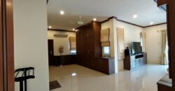 5 Bedrooms House For Sale or Rent in Huay Yai