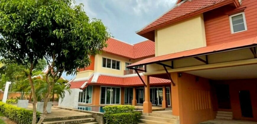 5 Bedrooms House For Rent at Grand Regent Residence