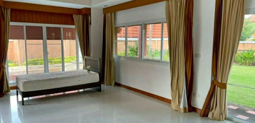 5 Bedrooms House For Rent at Grand Regent Residence