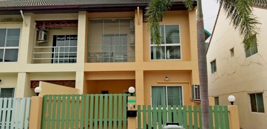 Townhouse for rent at Green Field Villa 3