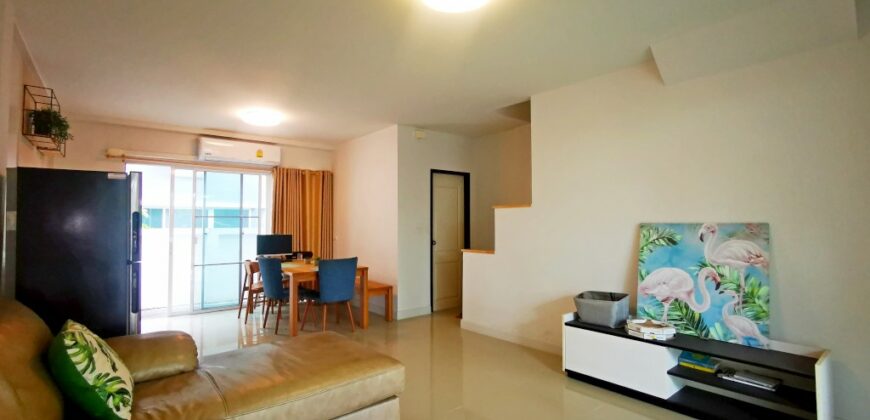 3 Bedrooms Townhouse for sale in East Pattaya