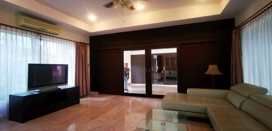 2 Storey pool villa for sale in East Pattaya