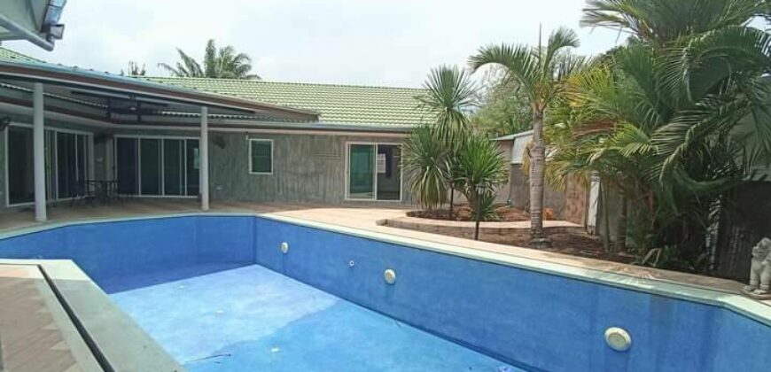 <strong></noscript><u>Pool Villa for Urgent Sale</u></strong>