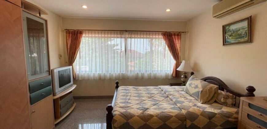 Luxury villa For sale at Paradise Villa 1