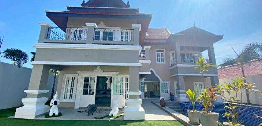 Pool Villa for Sale in East Pattaya