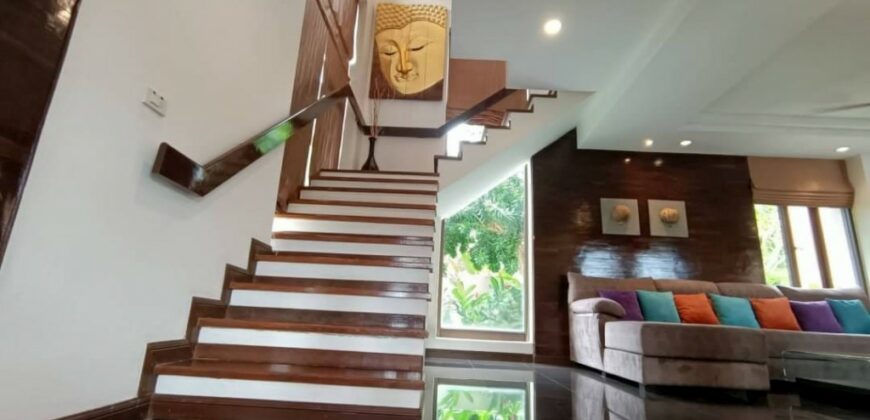 Luxury Pool Villa For Rent At Phu Tara East Pattaya