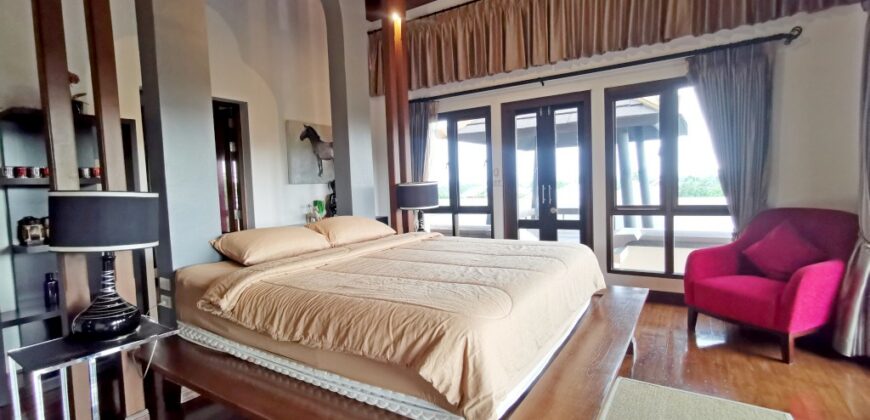 Luxury Pool Villa For Rent At Phu Tara East Pattaya