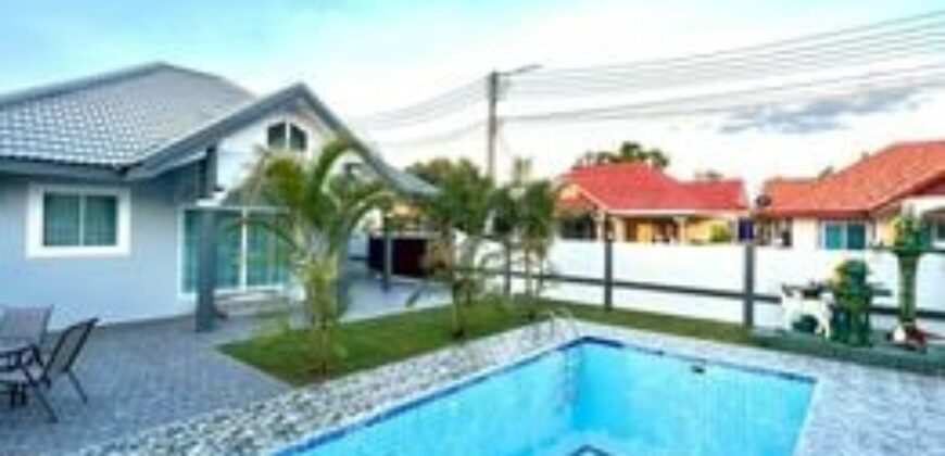 Private Pool Villa for Sale at Khao Makok