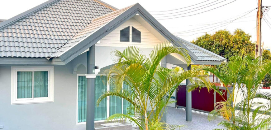 Private Pool Villa for Sale at Khao Makok