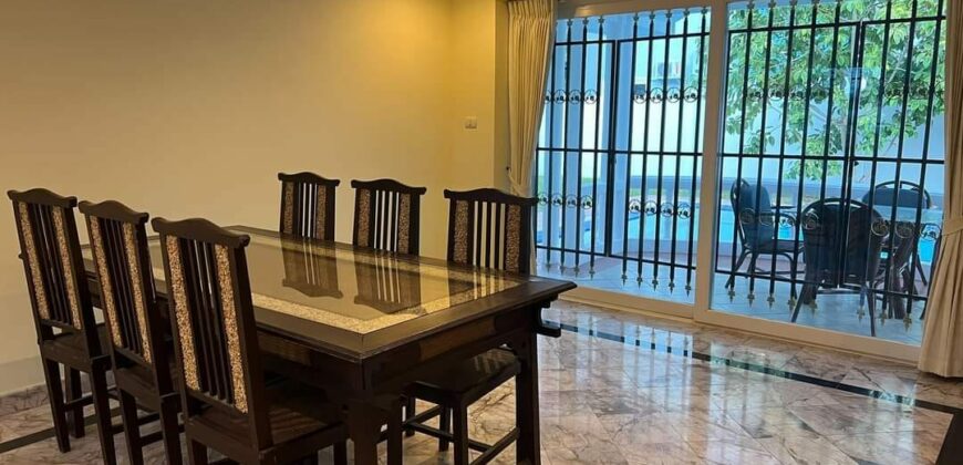 Beautiful Pool Villa for Sale at Huai Yai