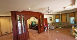 5 Bedrooms House For Sale or Rent in Huay Yai