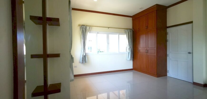 Private House for sale and rent Huay Yai