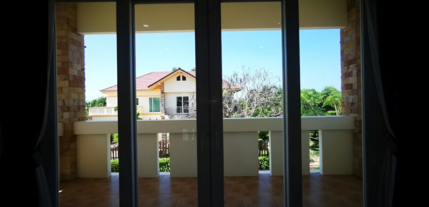 Private House for sale and rent Huay Yai