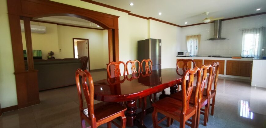 Private House for sale and rent Huay Yai