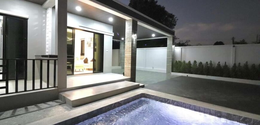 Modern Pool Villa for Sale at Huayyai Pattaya