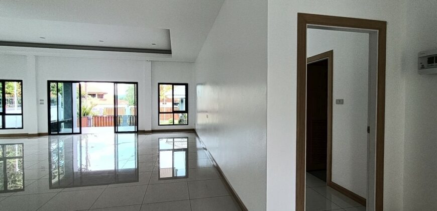 Brand New House For Sale near Mabprachan