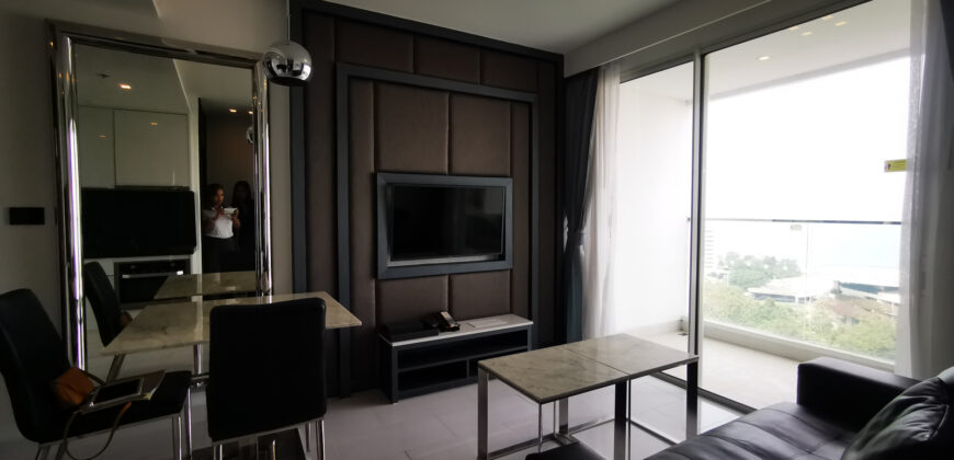 Sea View condo for rent at Amari Residence Pratamnak Pattaya