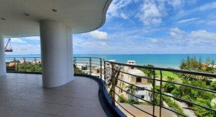 Luxury Direct Beachfront Condo For Sale at Jomtien