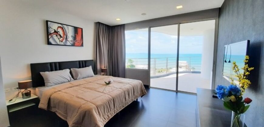 Luxury Direct Beachfront Condo For Sale at Jomtien