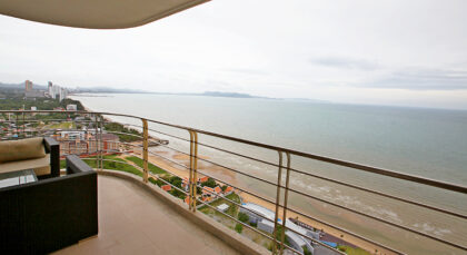 Luxury High-End Condo For Sale Close To Jomtien Beach!