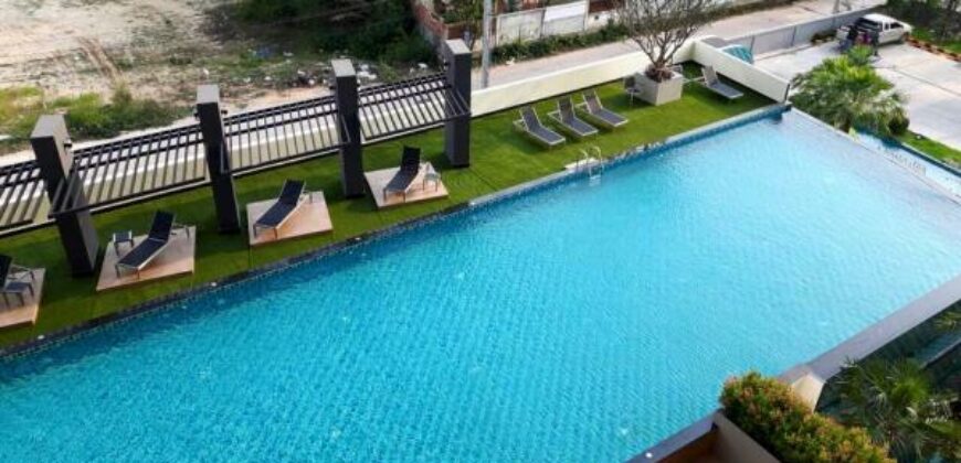 New High Rise Condo In Jomtien