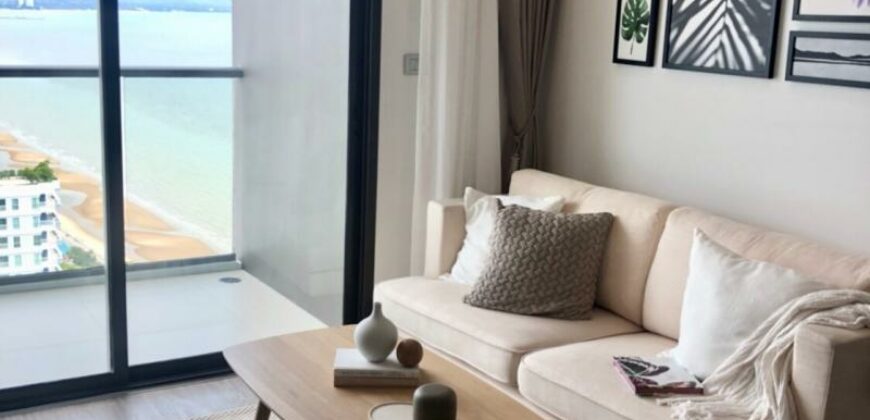 Jomtien Beach Front Condo For Sale