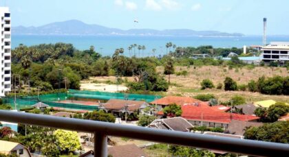 Condo For Sale View Talay 5