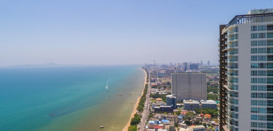 New beachfront condominium in Jomtien