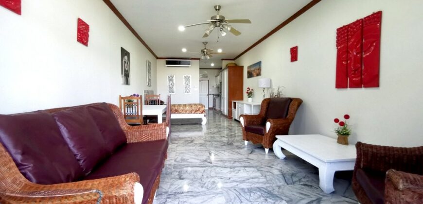 Large Studio for Sale at Jomtien Yacht Club 1