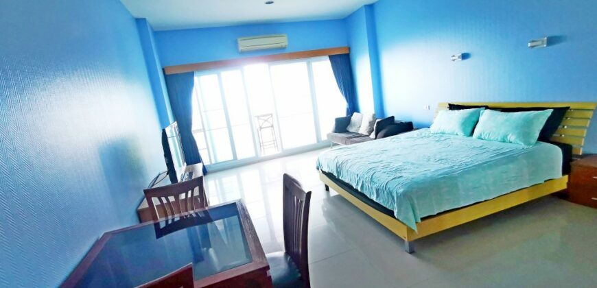 Nice sea view studio for rent at View Talay condo 5