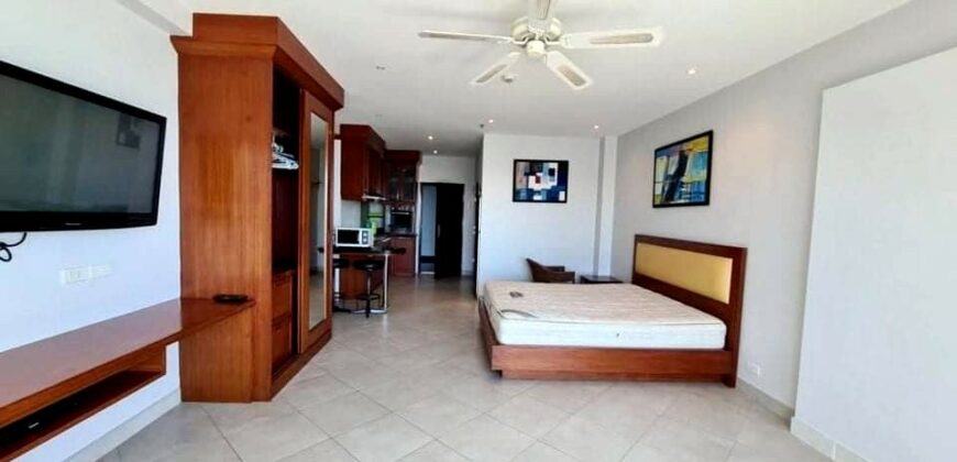 Studio condo for rent  at View Talay 7