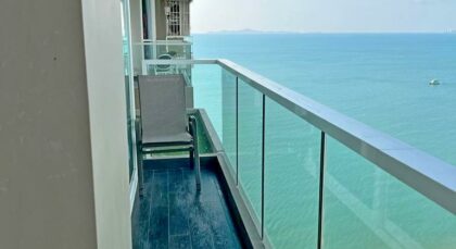 Beautiful sea view Condo for sale at Del Mare Bangsaray