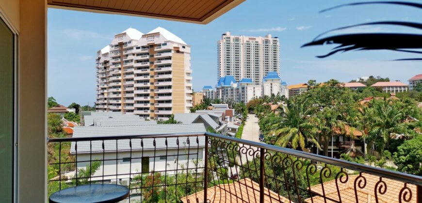 Large Studio condo for sale near Jomtien Beach