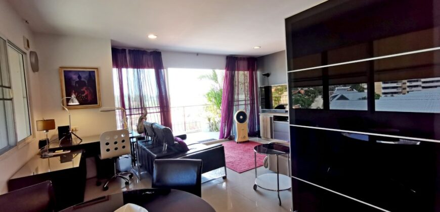 Large Studio condo for sale near Jomtien Beach